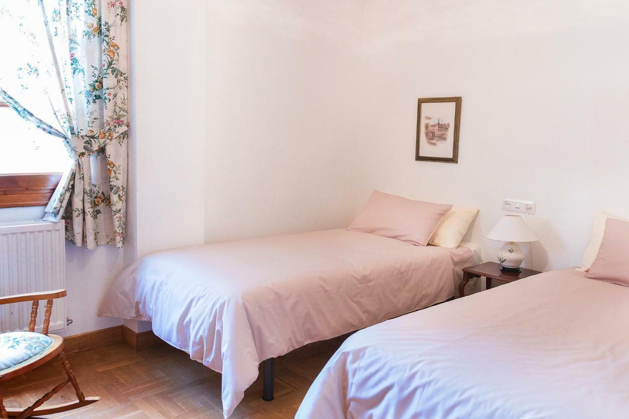 Vivienda Rural Casa Javier Lacunza Country house